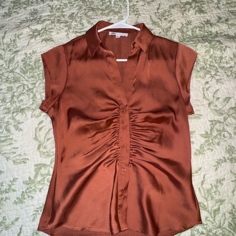 DR2 Orange Ruched Cap Sleeve Blouse